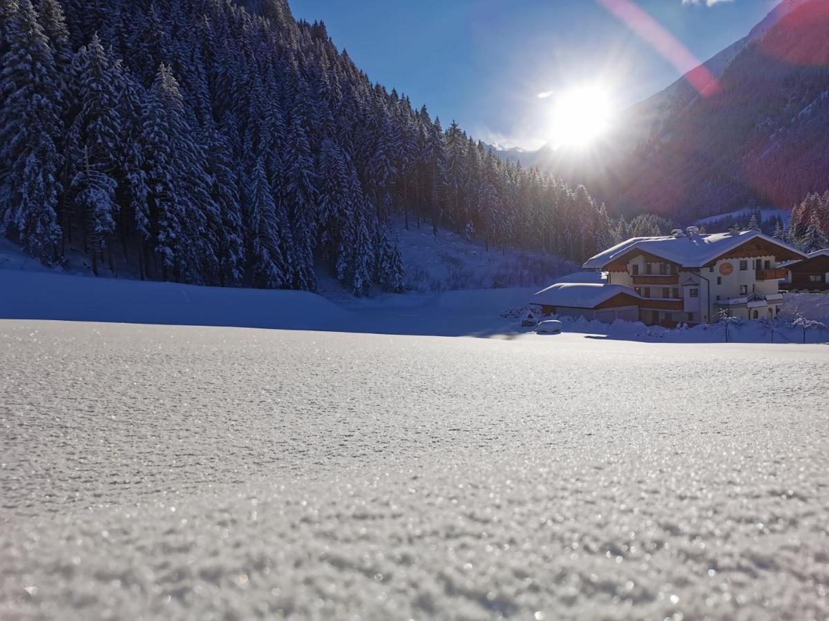 Alpenchalet Vital Neustift im Stubaital Exterior foto